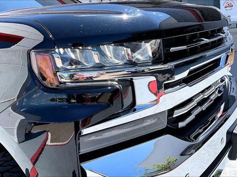 Used 2020 Chevrolet Silverado 1500 LTZ w/ LTZ Premium Package image 30