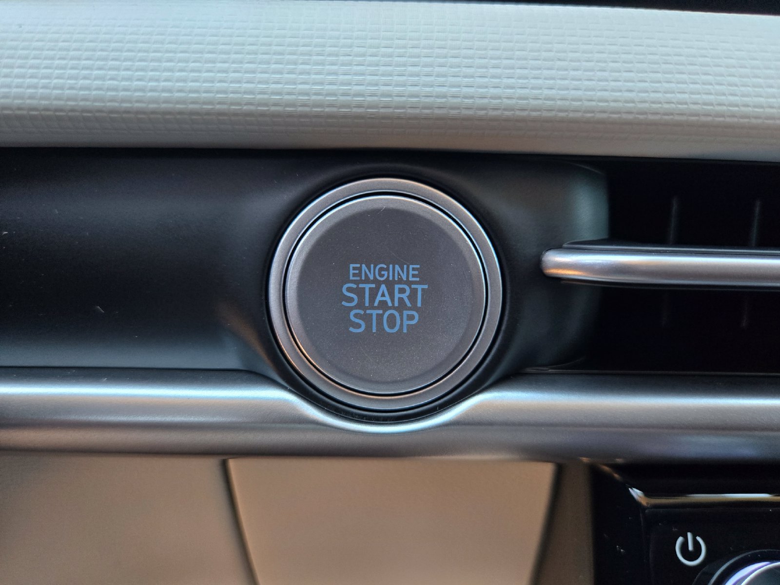 New 2026 Hyundai Tucson SEL Plus FWD image 15