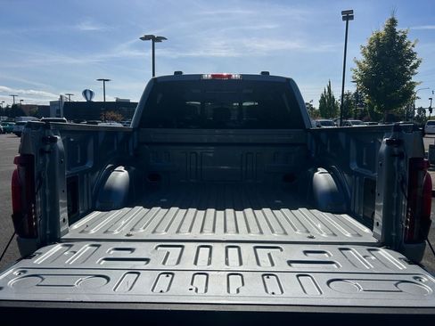 Used 2025 Ford F150 Lariat AWD/4WD image 22