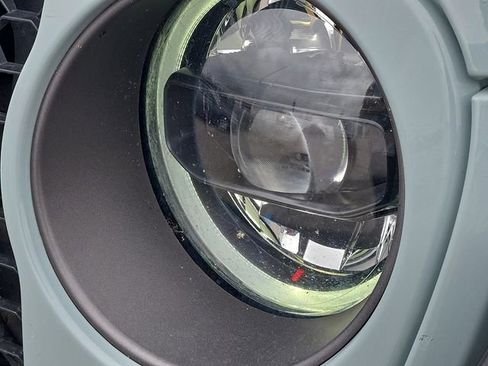 Used 2023 Jeep Wrangler Unlimited Rubicon 4xe image 7