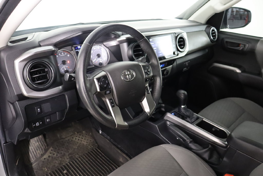 Used 2023 Toyota Tacoma SR5 AWD/4WD image 25