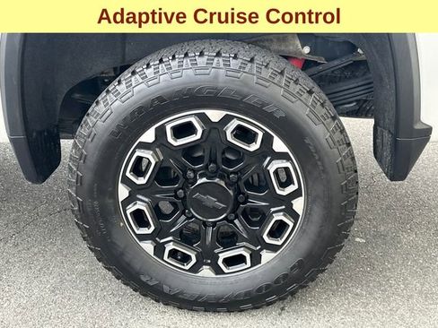 Used 2024 Chevrolet Silverado 2500 High Country w/ High Country Premium Package image 9