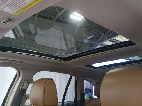 Used 2015 Lincoln MKX AWD w/ Equipment Group 102A image 22