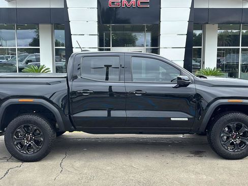 Certified 2025 GMC Canyon Elevation w/ Convenience Package AWD/4WD image 9