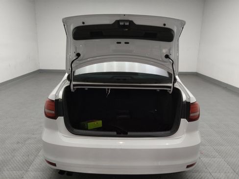 Used 2016 Volkswagen Jetta Sport FWD image 29