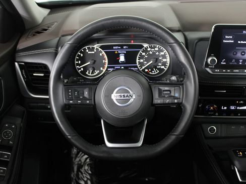 Certified 2021 Nissan Rogue SL FWD image 22