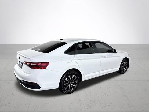 Certified 2024 Volkswagen Jetta S FWD image 7
