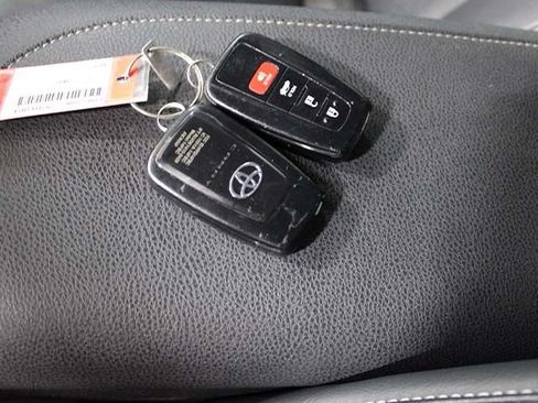 Certified 2021 Toyota Camry XSE FWD image 20
