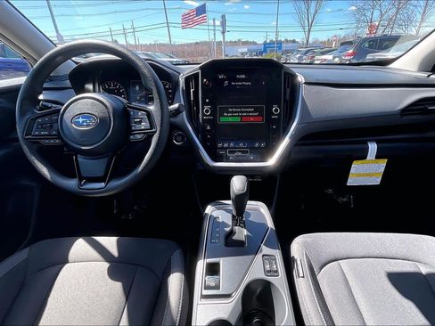 Used 2025 Subaru Crosstrek 2.0i Premium image 15