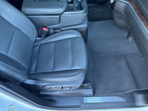 Used 2024 GMC Sierra 1500 SLT image 14