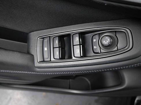 Used 2024 Subaru Forester Premium AWD/4WD image 7