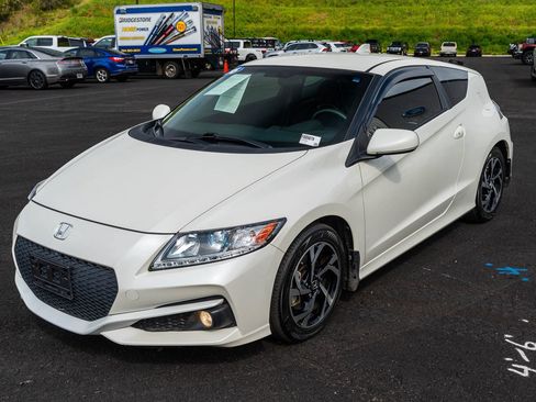 Used 2016 Honda CR-Z EX image 3