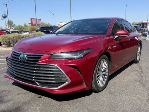 Used 2019 Toyota Avalon Limited w/ Advanced Safety Package FWD image 7