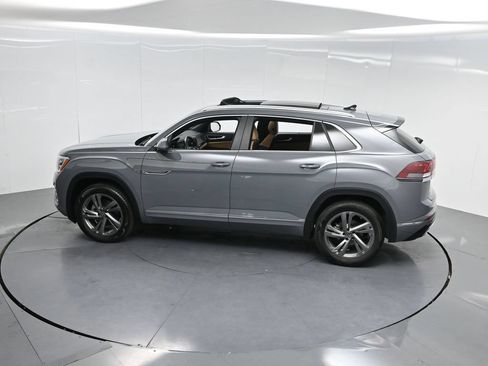 Used 2024 Volkswagen Atlas Cross Sport SEL R-Line AWD/4WD image 65