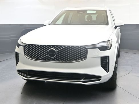 New 2026 Volvo XC90 B6 Plus w/ Protection Package Premier image 1