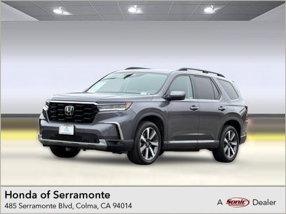 Certified 2025 Honda Pilot Touring