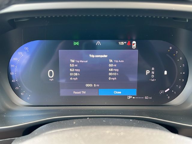 New 2026 Volvo XC40 B5 Plus w/ Climate Package AWD/4WD image 23