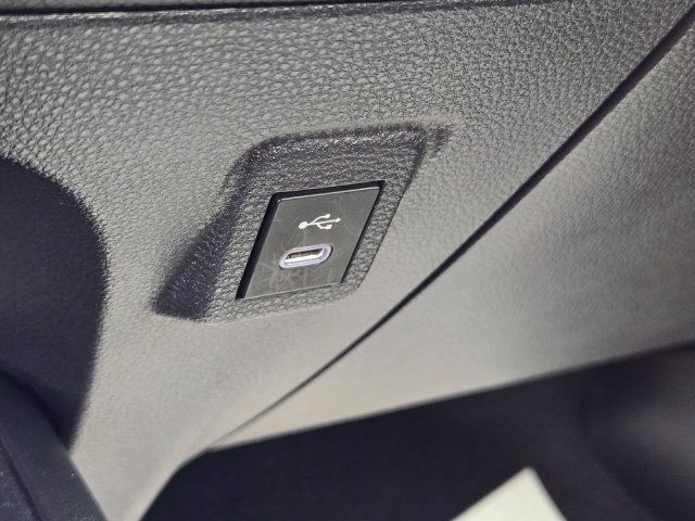 Used 2024 Toyota Corolla SE FWD image 18