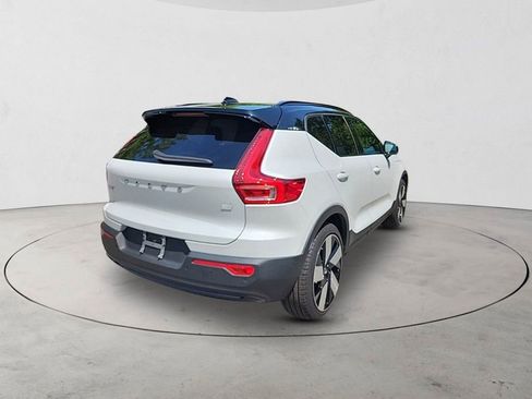 Certified 2024 Volvo XC40 Recharge Ultimate AWD/4WD image 5