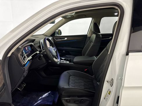 New 2026 Volkswagen Atlas SEL Premium R-Line AWD/4WD image 11