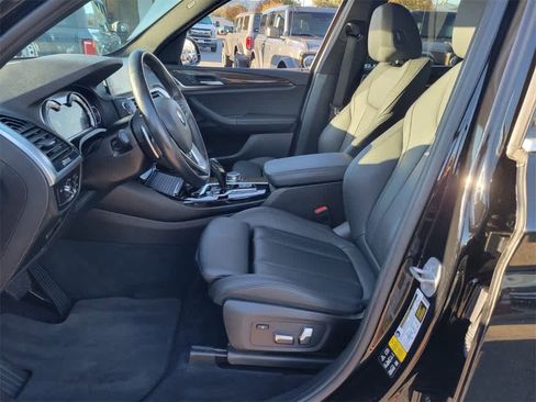 Used 2018 BMW X3 xDrive30i image 9