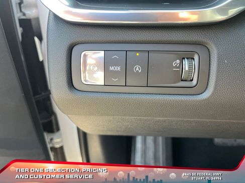 New 2026 GMC Acadia Elevation w/ Elevation Premium Package image 17