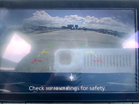 Used 2024 Nissan Rogue S FWD image 26