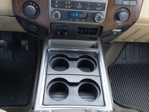 Used 2012 Ford F250 Lariat w/ Chrome Pkg AWD/4WD image 27