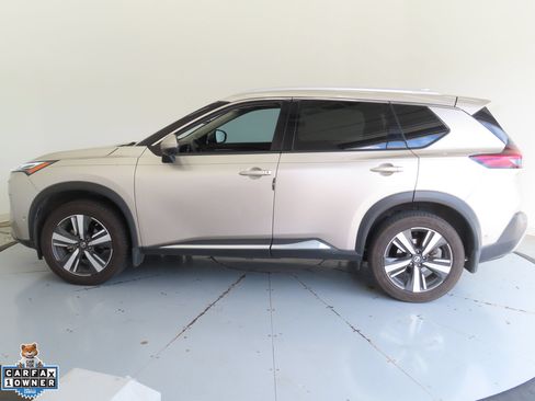 Used 2021 Nissan Rogue Platinum FWD image 7