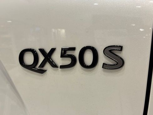 New 2025 INFINITI QX50 Sport image 24