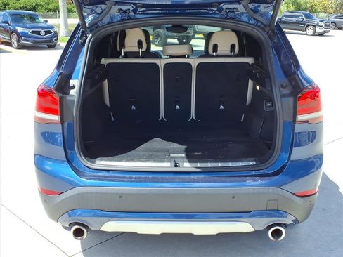 Used 2021 BMW X1 xDrive28i w/ Premium Package image 18