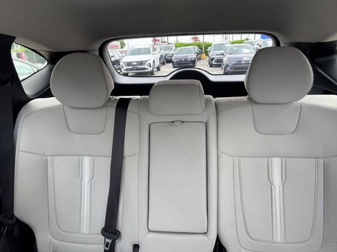 Used 2025 Hyundai Tucson SEL FWD image 39