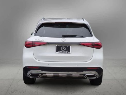 Used 2025 Mercedes-Benz GLC 300 4MATIC image 7