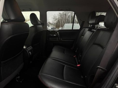 Used 2024 Toyota 4Runner TRD Off-Road Premium image 19
