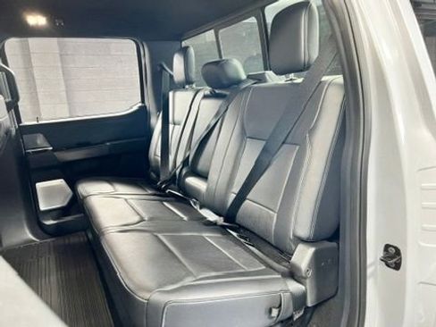 Used 2025 Ford F150 Lariat w/ Equipment Group 502A High AWD/4WD image 18