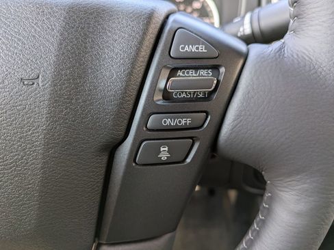 New 2026 Nissan Frontier SV w/ SV Convenience Package image 25