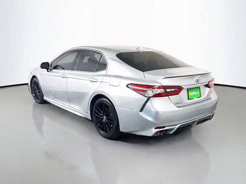 Used 2023 Toyota Camry XSE image 7