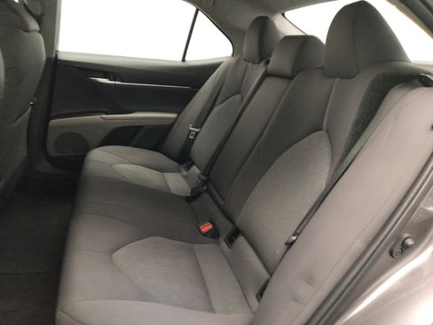 Used 2022 Toyota Camry LE image 18