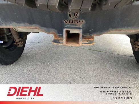 Used 2018 Jeep Wrangler Unlimited Sahara w/ Uconnect 4C Nav & Sound Group AWD/4WD image 9