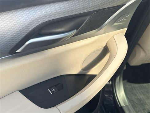 Used 2019 BMW X3 M40i image 16