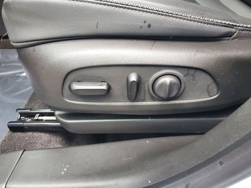 Certified 2021 Chevrolet TrailBlazer LT w/ Premium Seating Package image 22