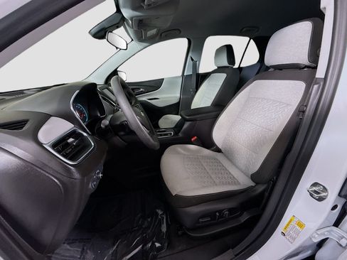 Used 2024 Chevrolet Equinox LS w/ LS Convenience Package FWD image 22