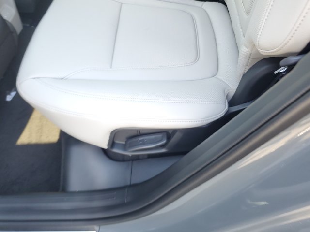New 2026 Hyundai Tucson Limited FWD image 15