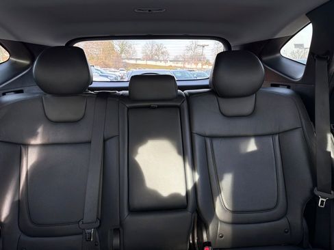 Used 2024 Hyundai Tucson Limited image 37