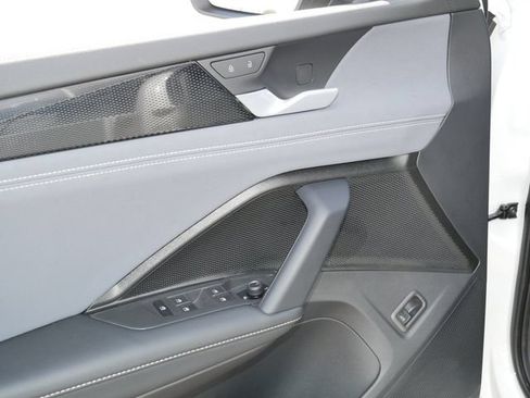 Certified 2026 Volkswagen Tiguan SE R-Line AWD/4WD image 16