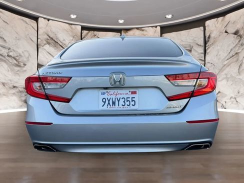 Used 2018 Honda Accord Sport image 7