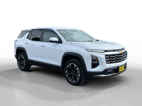 New 2026 Chevrolet Equinox LT FWD image 7