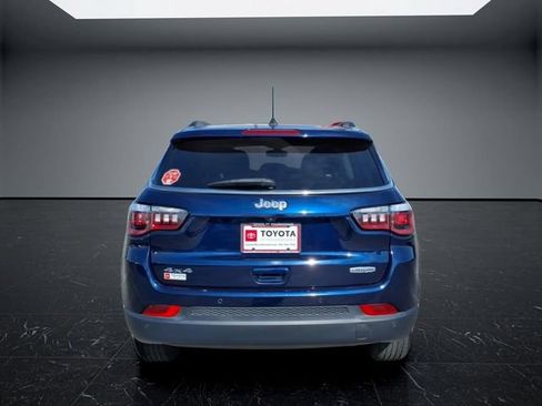Used 2020 Jeep Compass Latitude w/ Popular Equipment Group AWD/4WD image 4