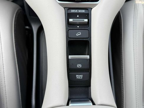 Used 2024 Honda HR-V EX-L image 30