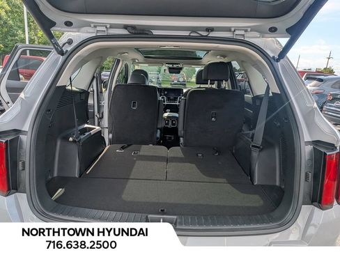 Used 2023 Kia Sorento SX AWD/4WD image 35